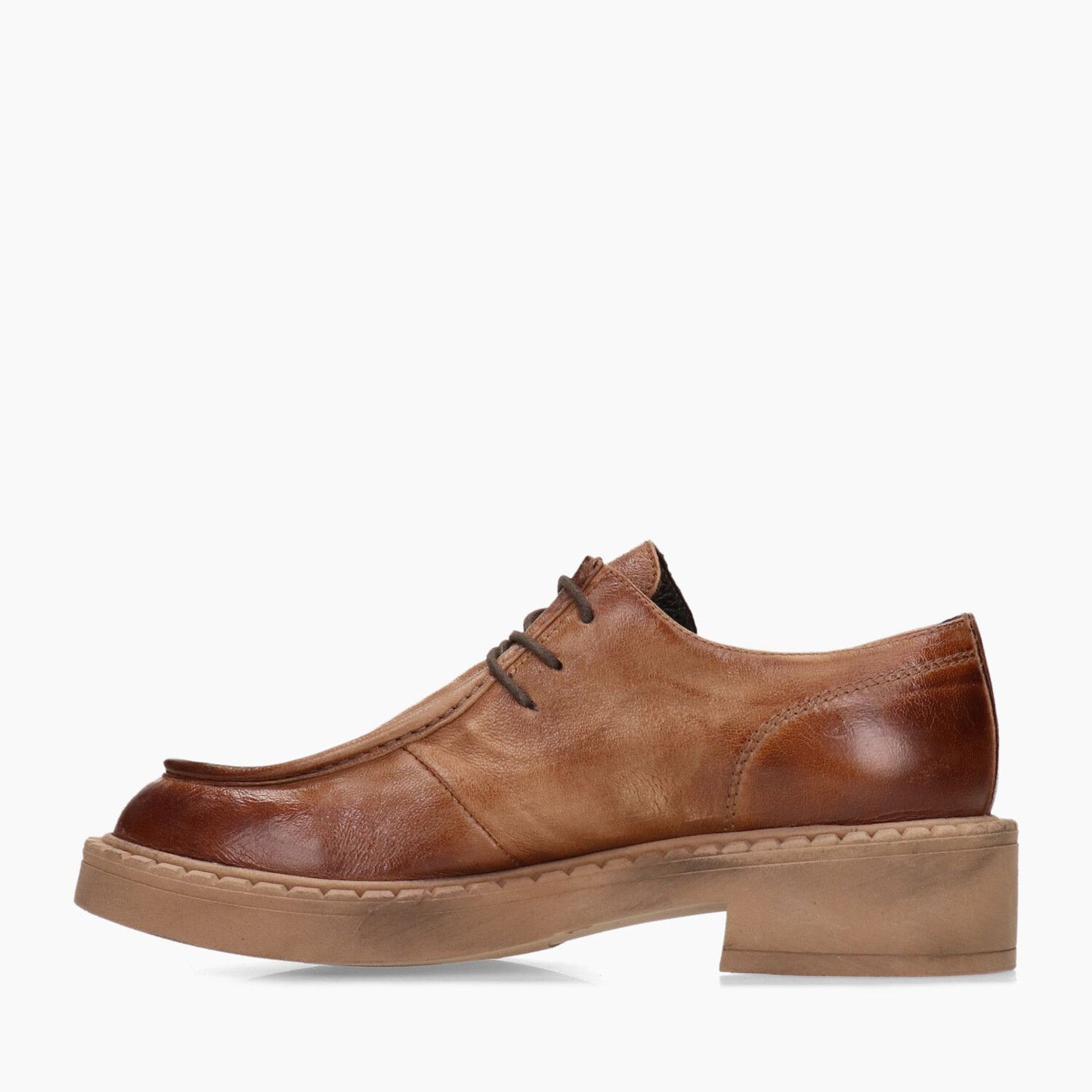 Schnürschuhe