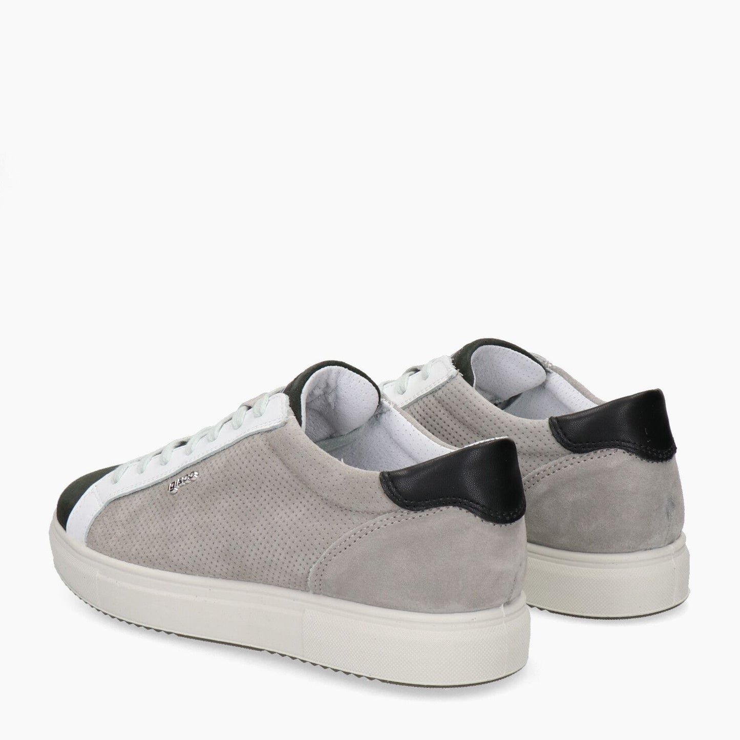 Sacha Sneakers