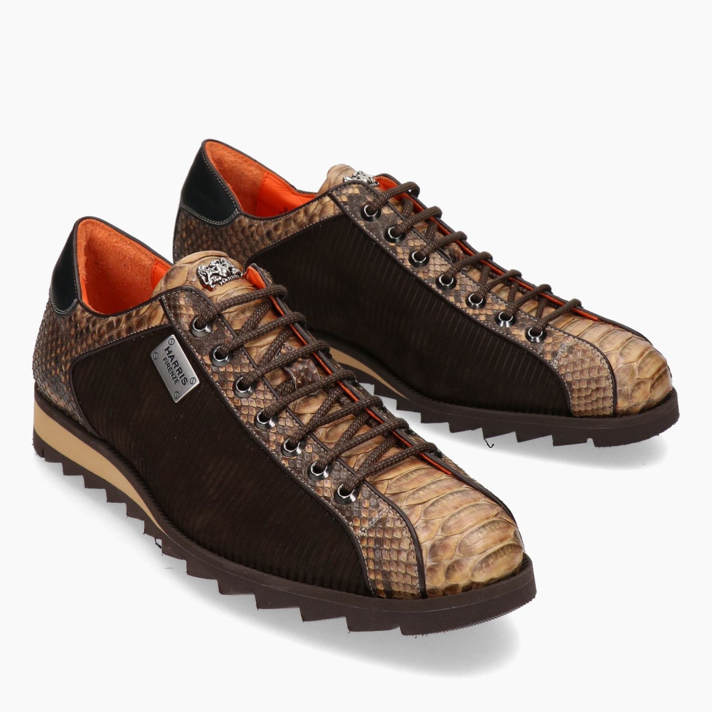 Schnürschuhe