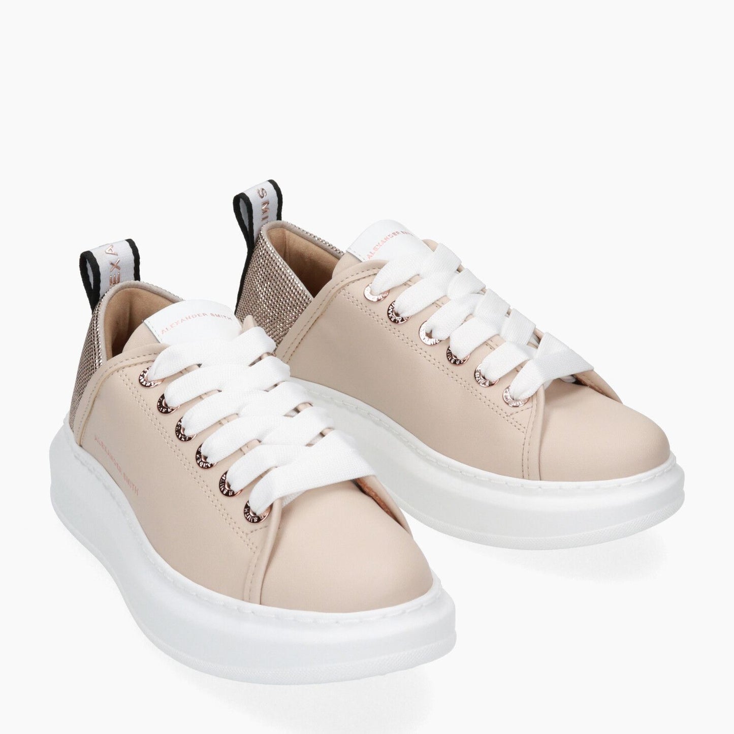 Wembley-W Sneakers