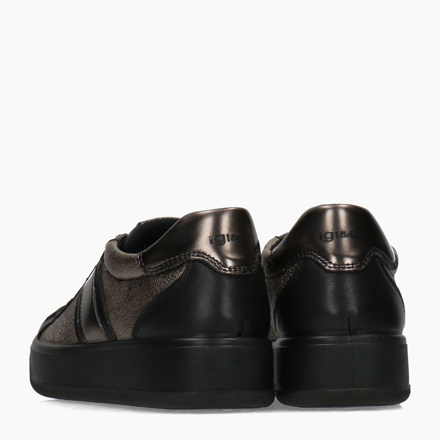 Ava Sneakers