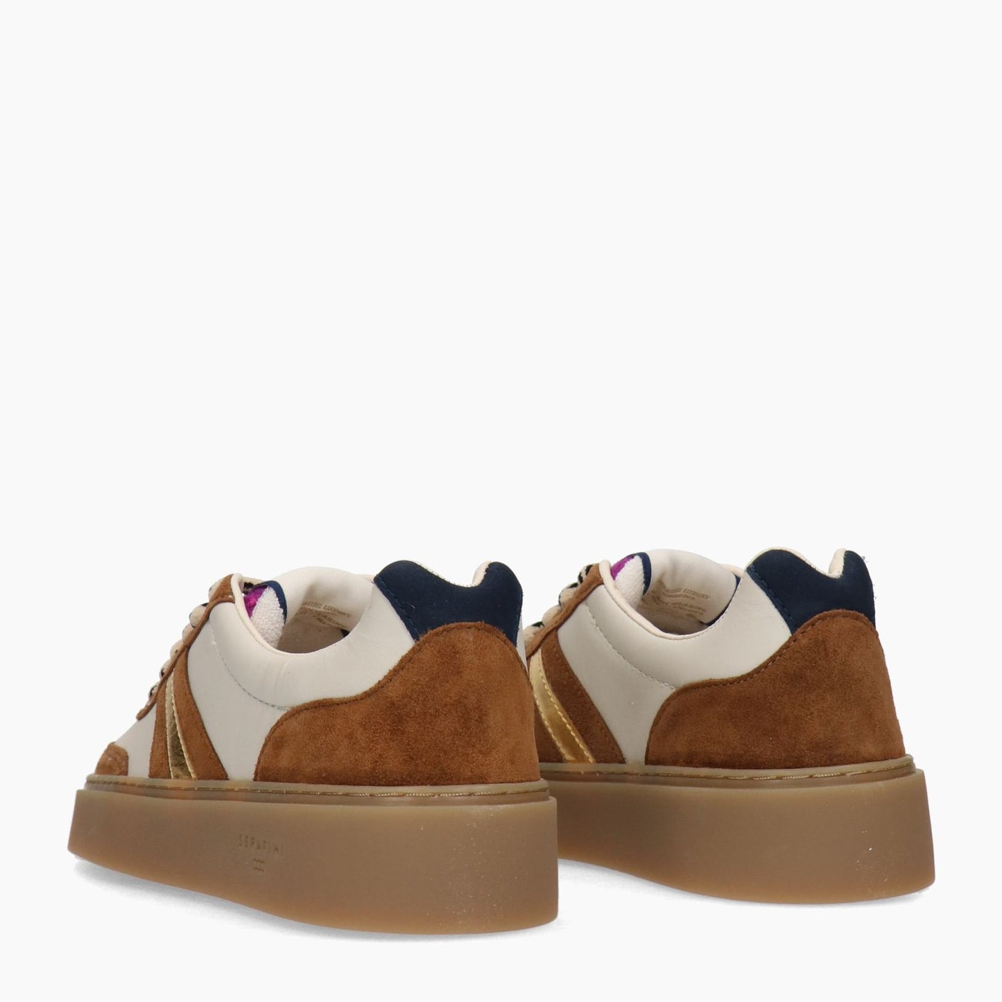Court Sneakers