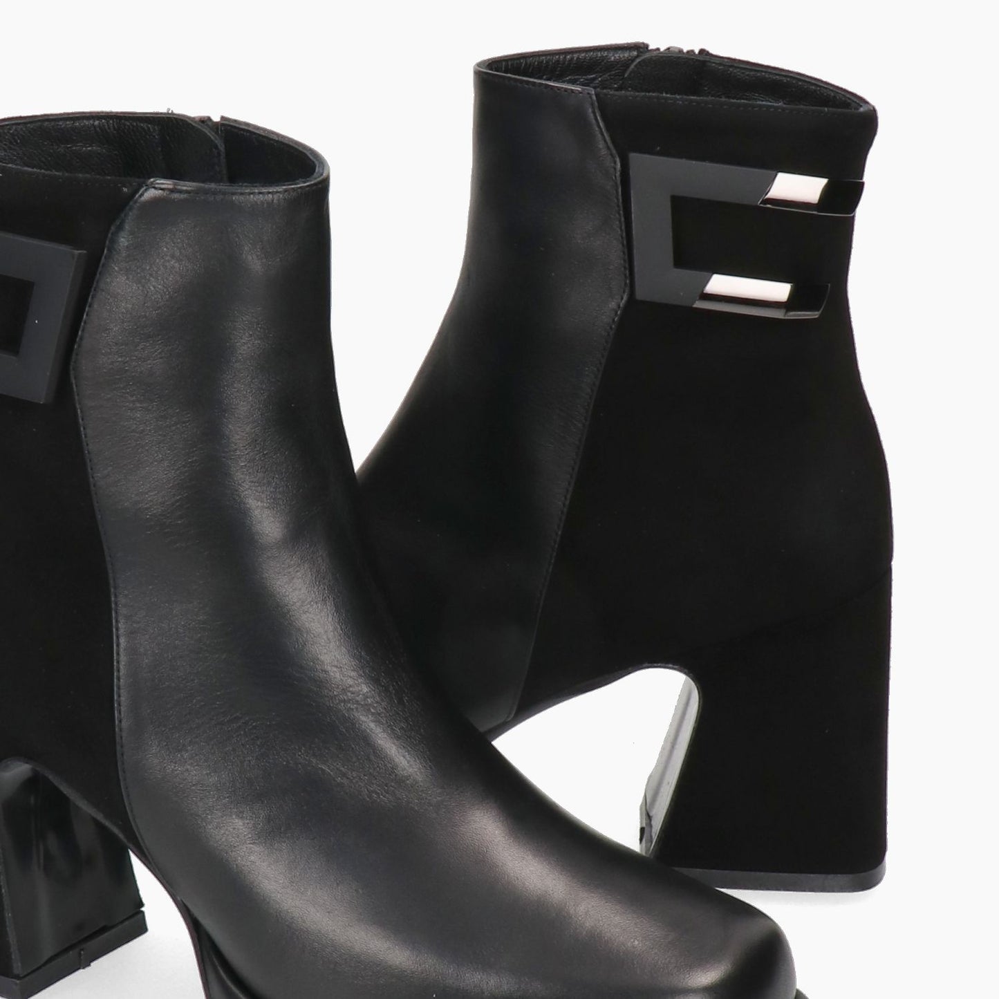 Ankle boots