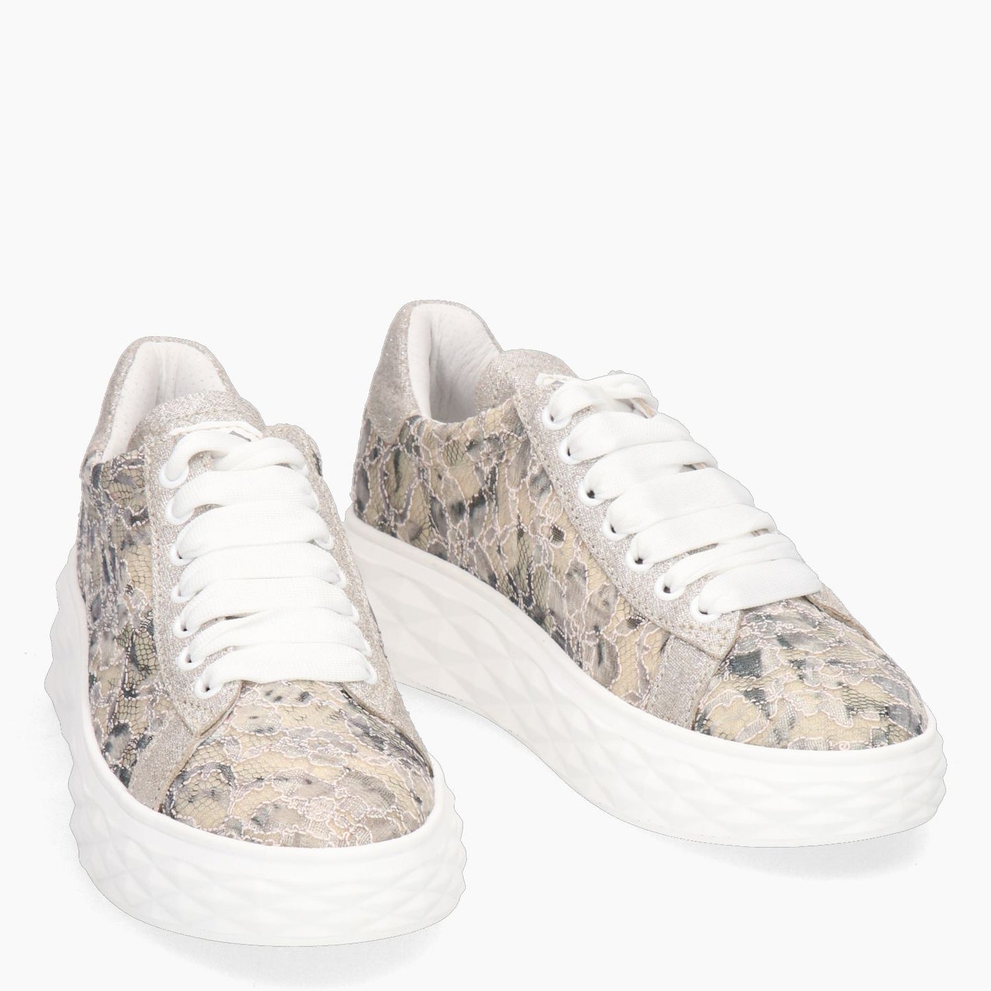 Mia Lace Sneakers