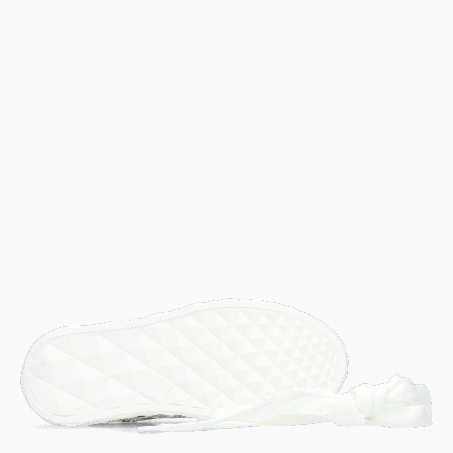 Mia Lace Sneakers