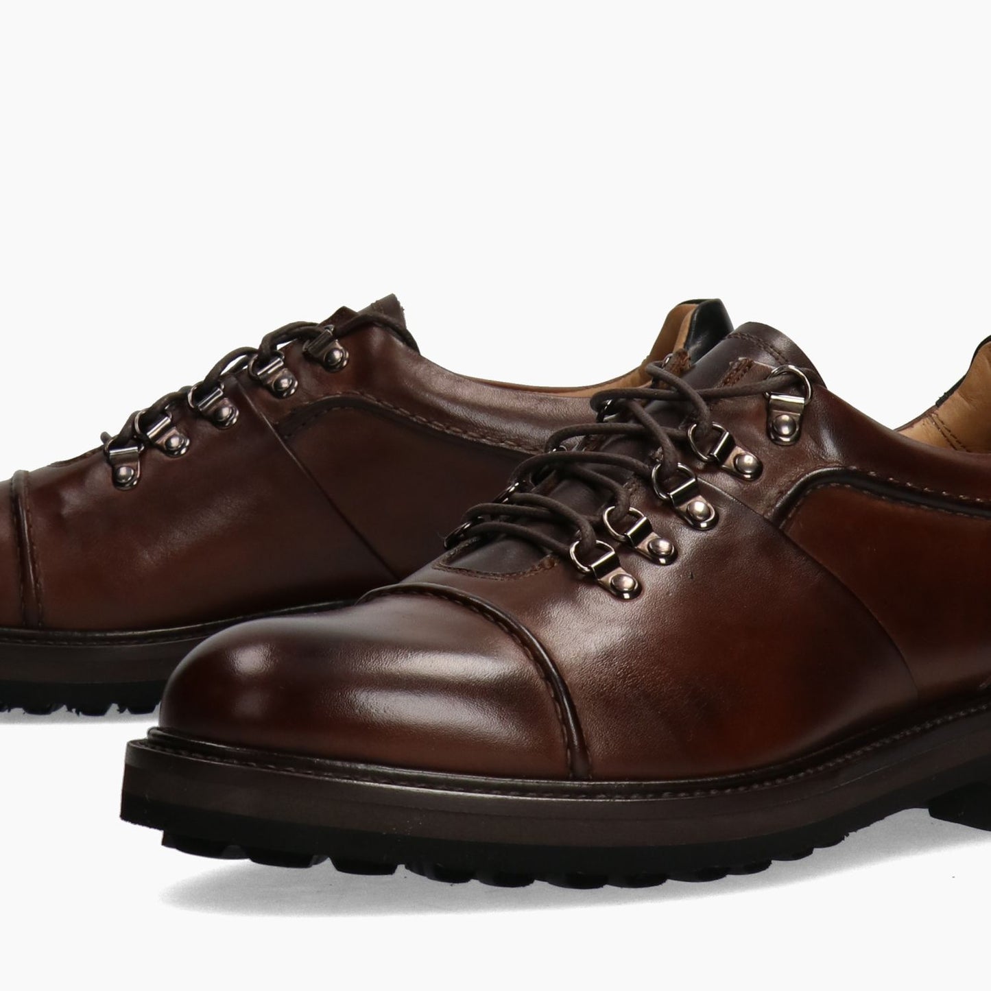 Schnürschuhe