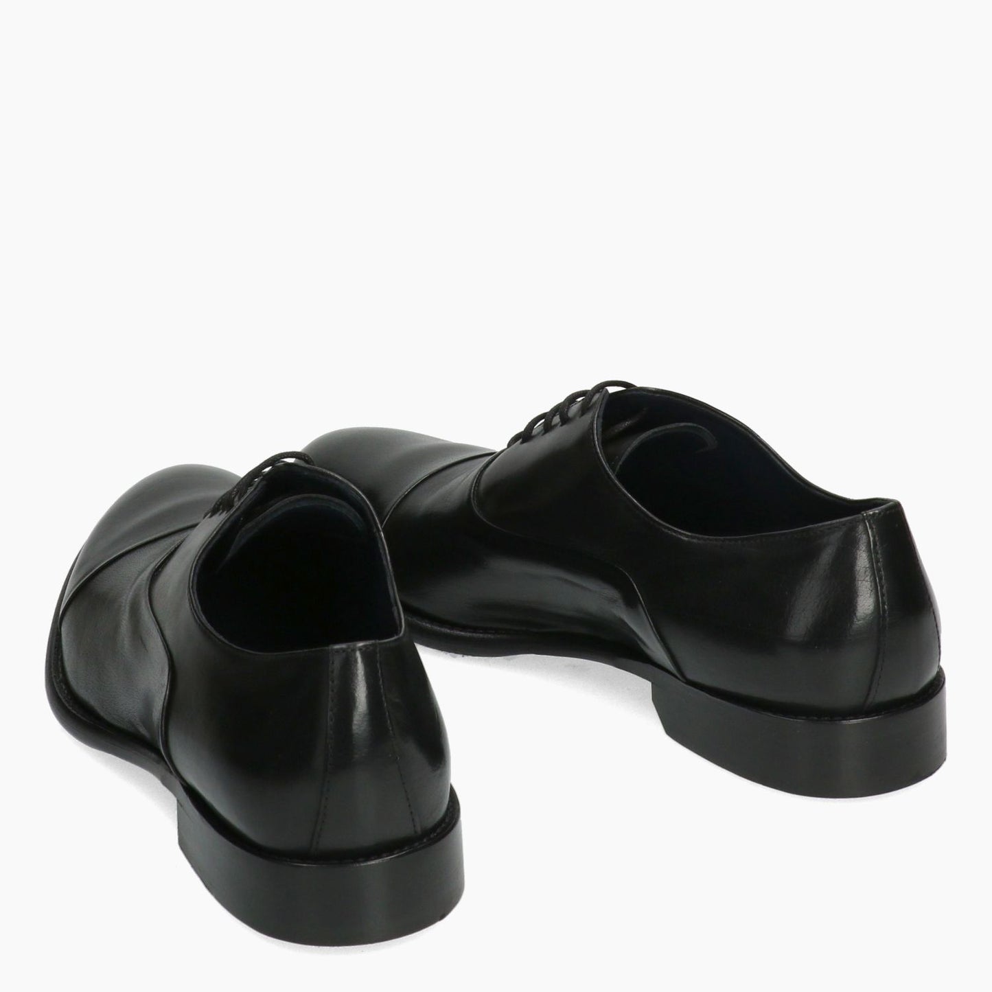 Schnürschuhe