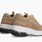 Sneakers Up