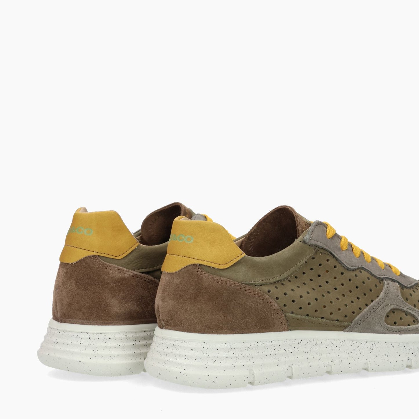 Bert Sneakers