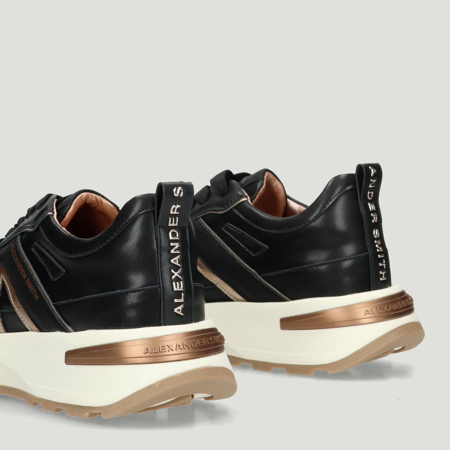 Liverpool Women's Sneakers