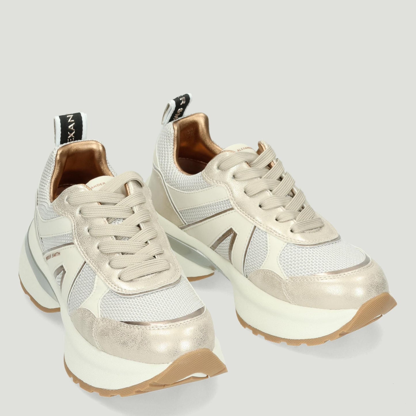 Victoria Woman Sneakers