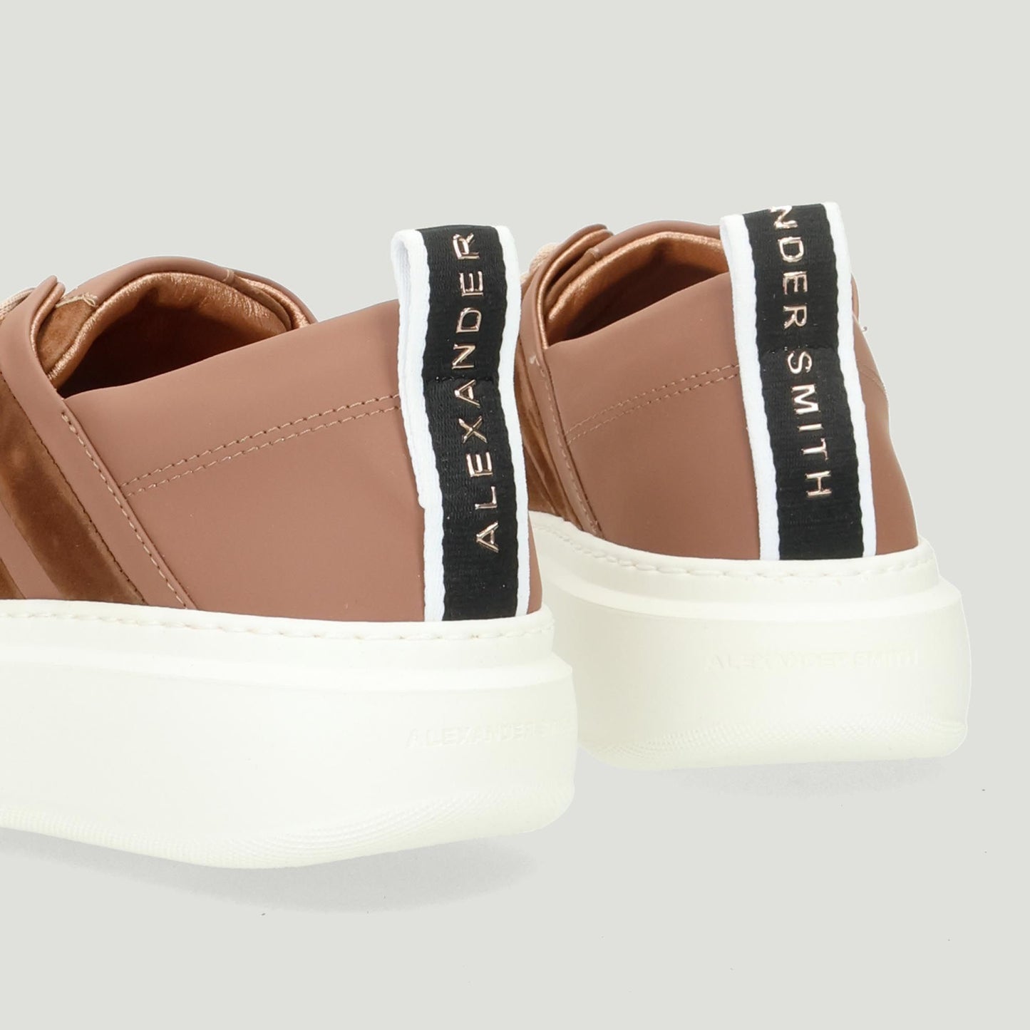 Sneakers Wembley Woman