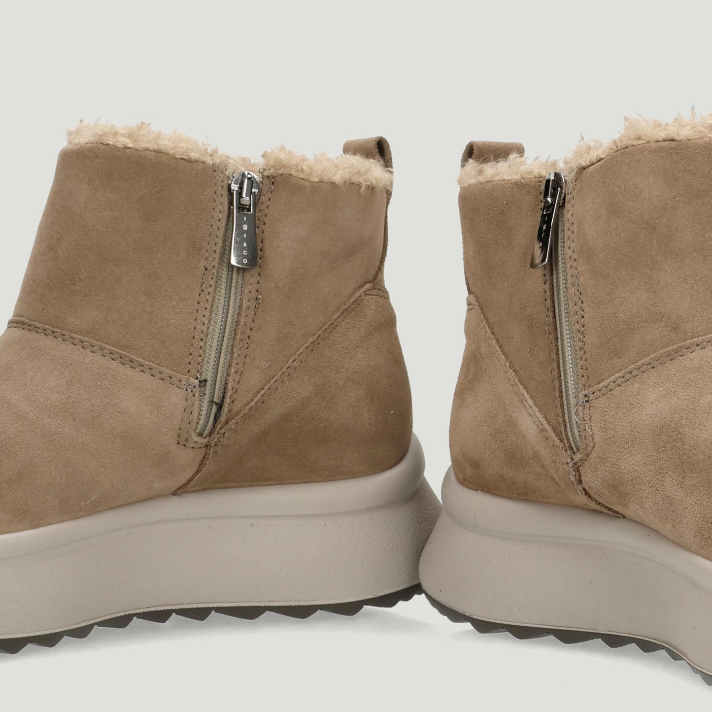 Elena GTX ankle boots