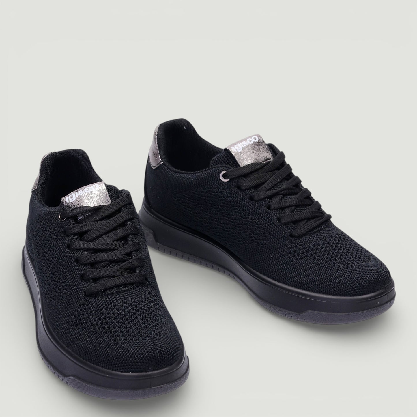 Sneakers Atrya
