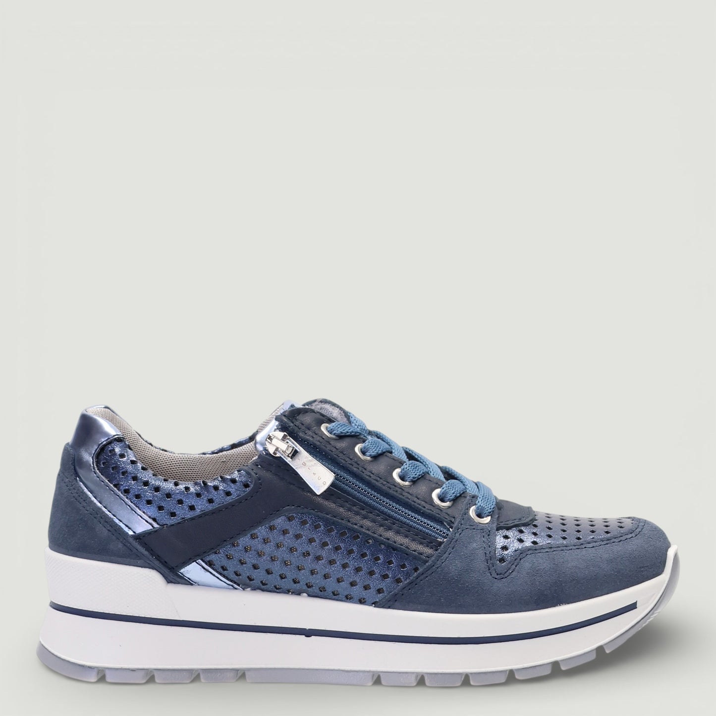 Sneakers Anika