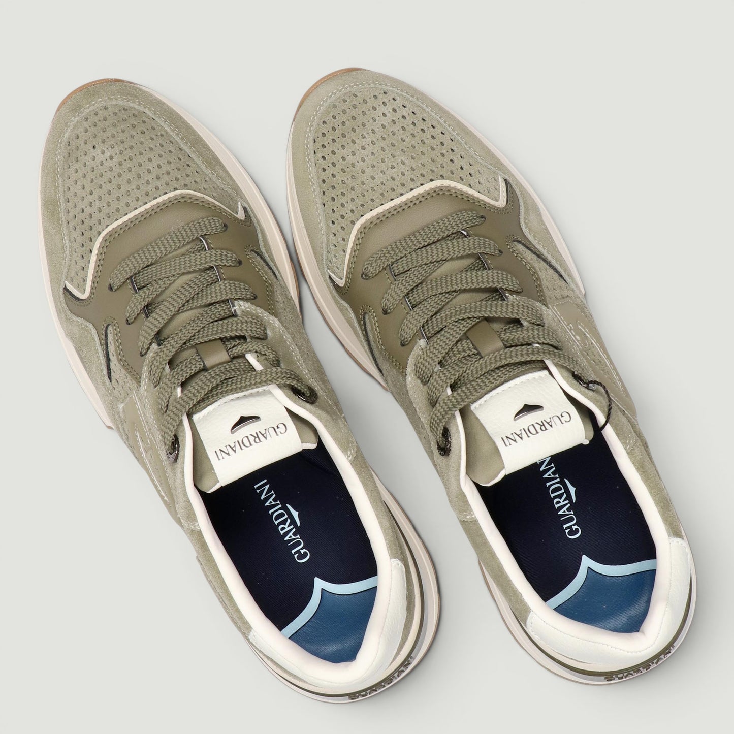 Sneakers Levante Punched