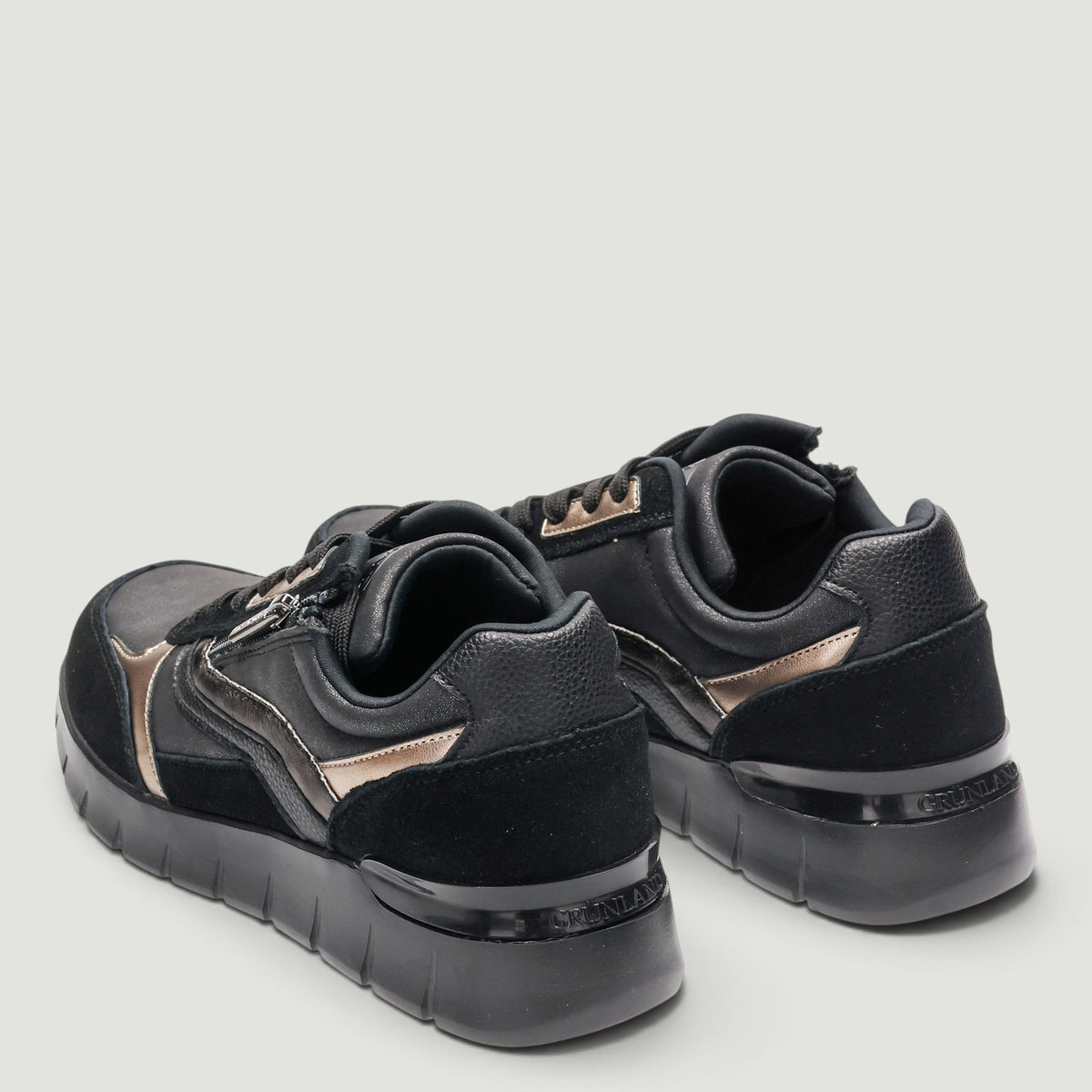 Sneakers Sace