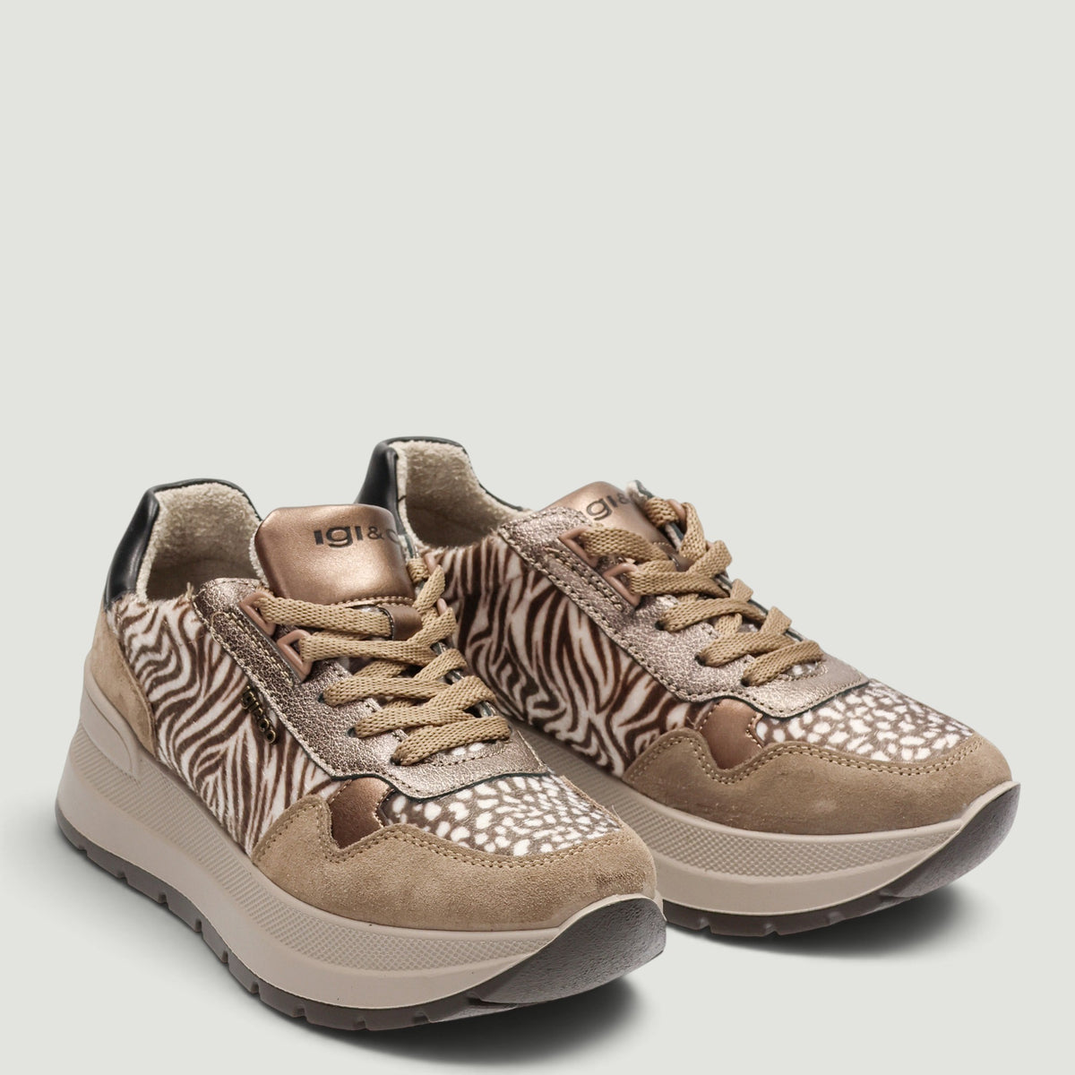 Sneakers Kola