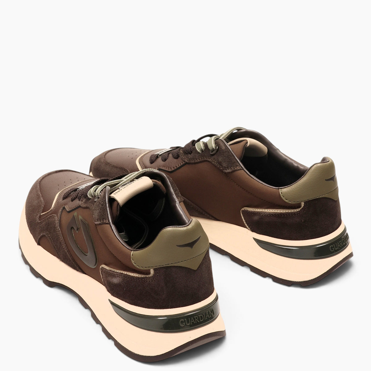 Sneakers Levante