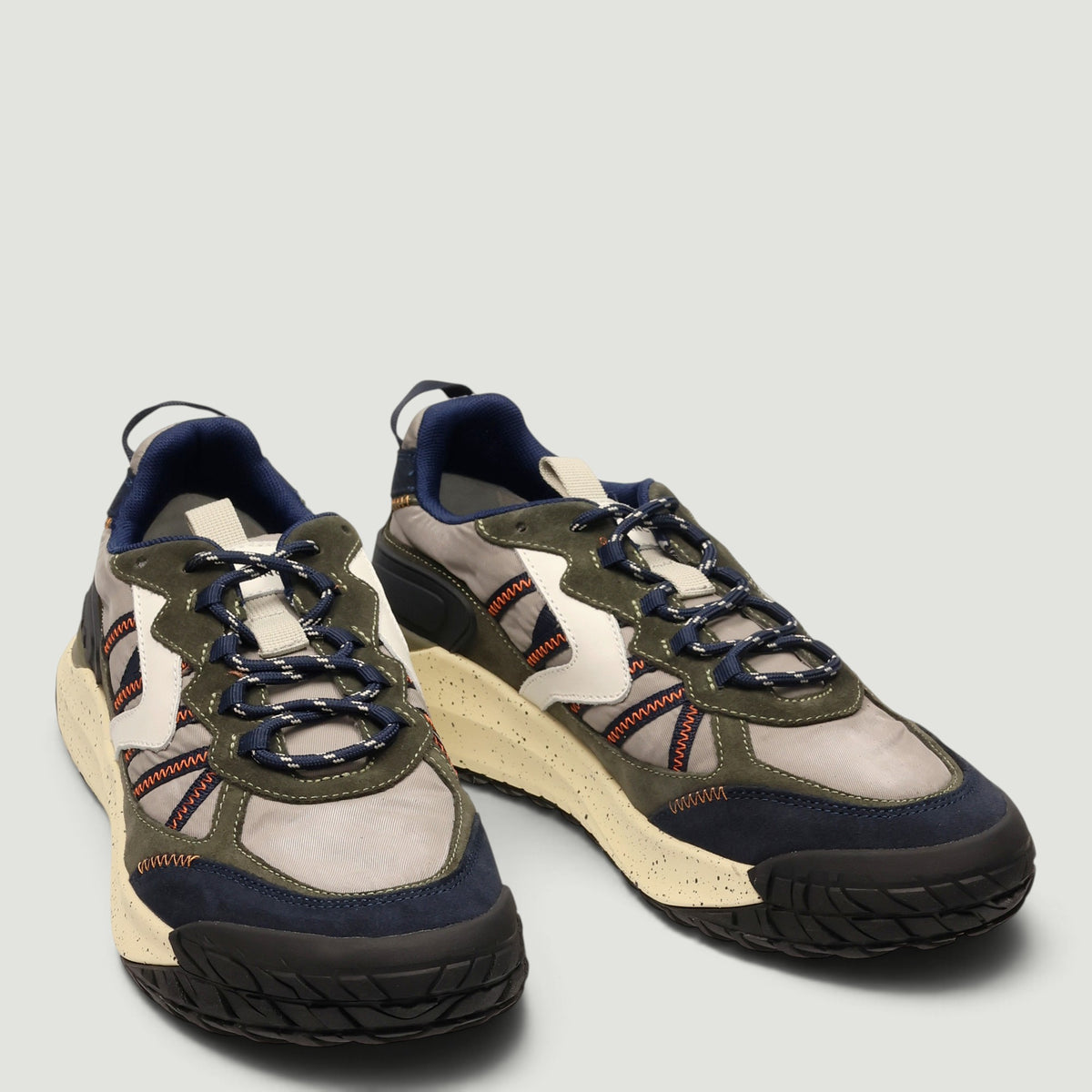 Sneakers Club Act 2