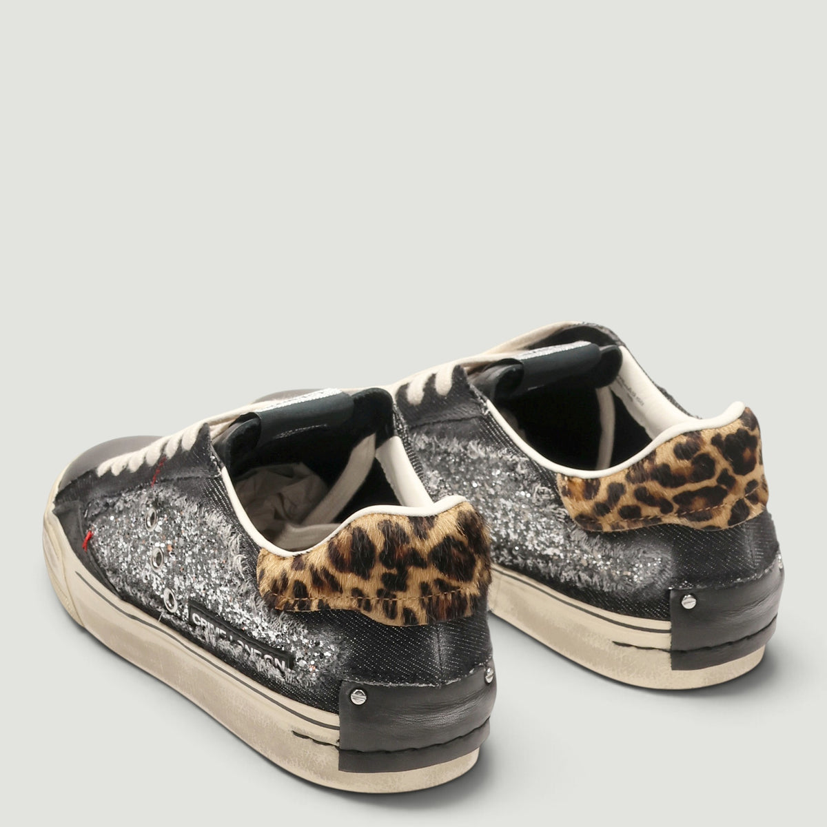 Sneakers Deconstructed
