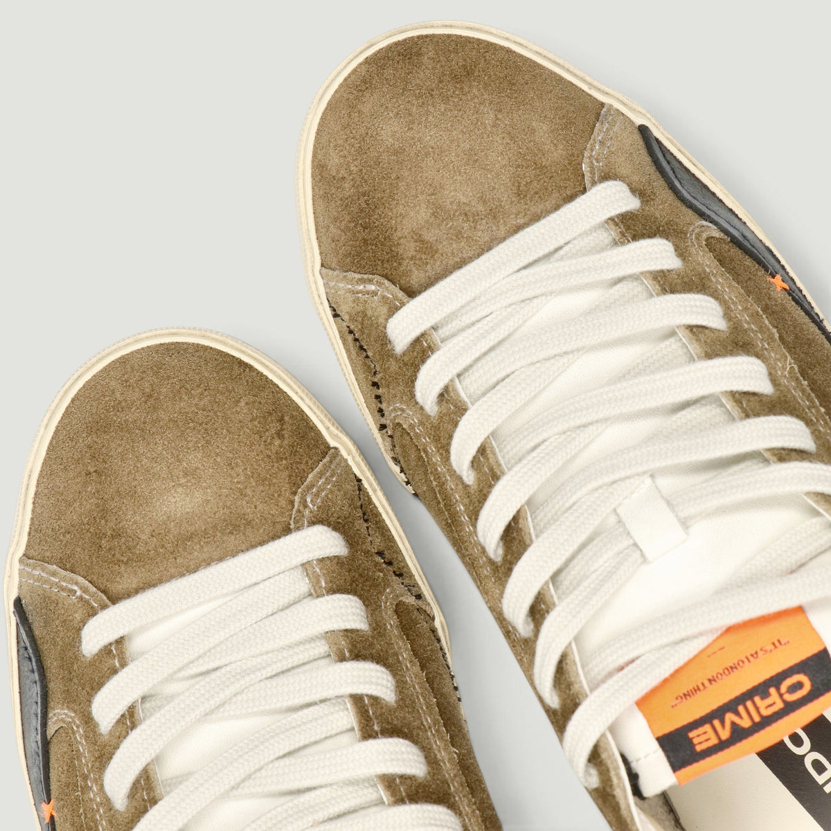 Sneakers Deconstructed